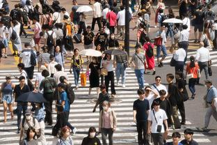 手感略差！马克西13投5中得到19分4板8助2断